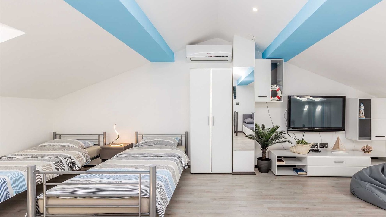 Photo of Bedroom in Brzac