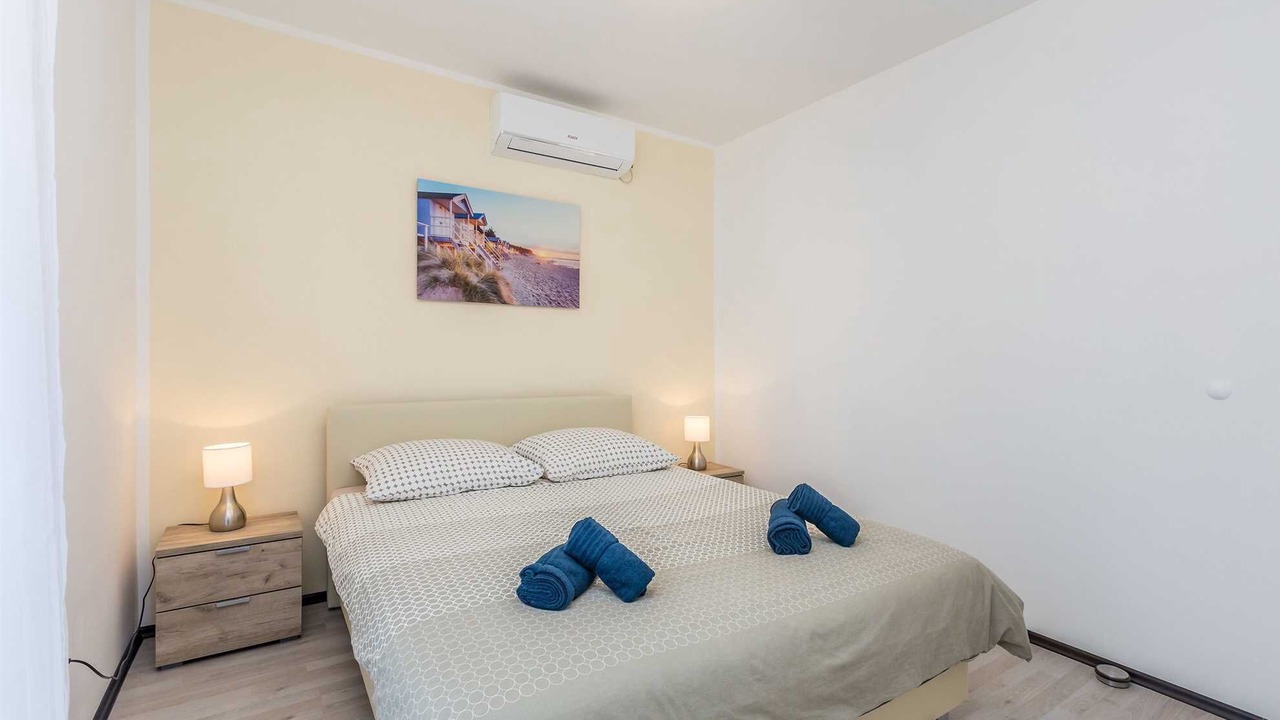 Photo of Bedroom in Brzac