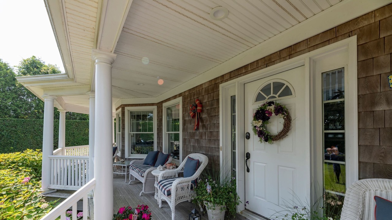 Photo of Patio Balcony in Water Mill