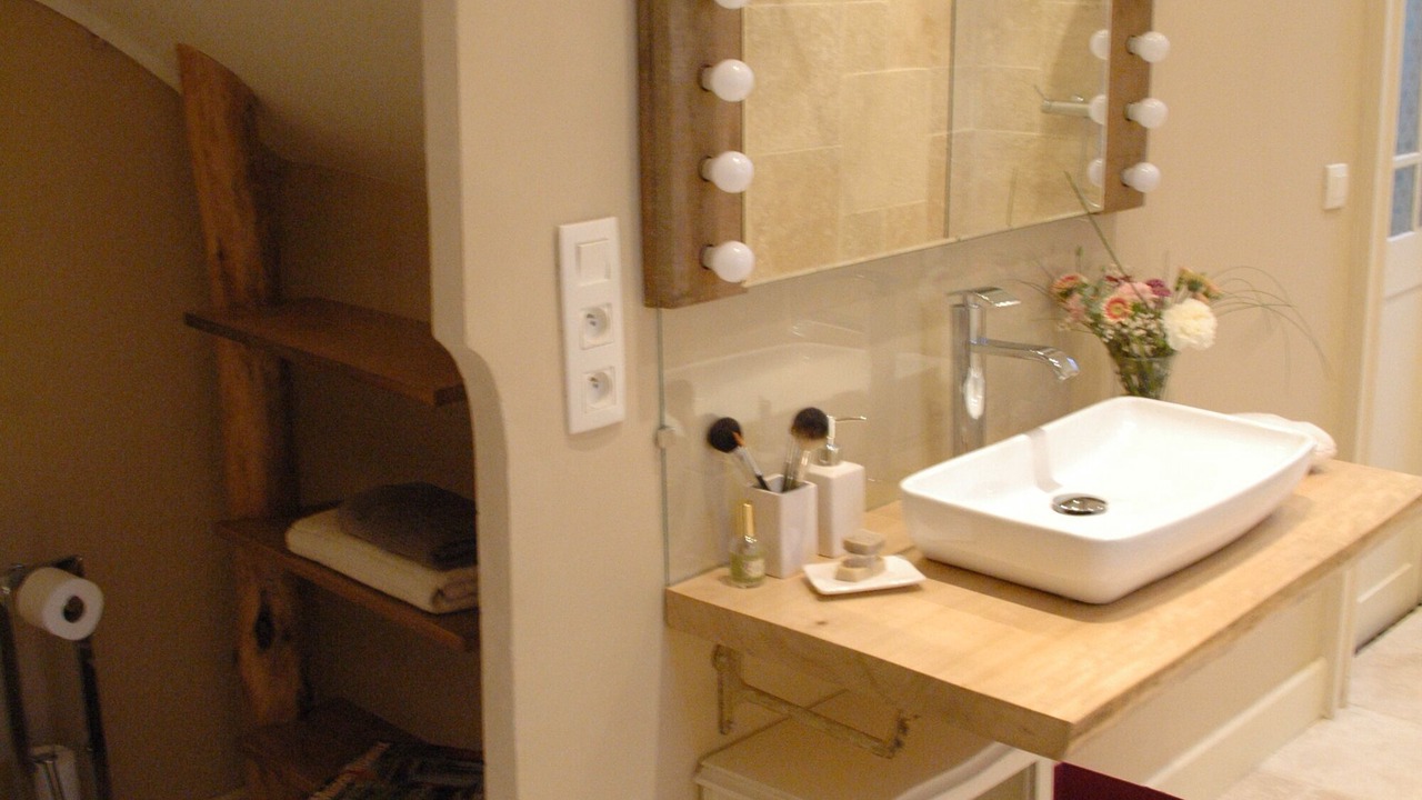 Photo of Bathroom in Mouzieys-Teulet