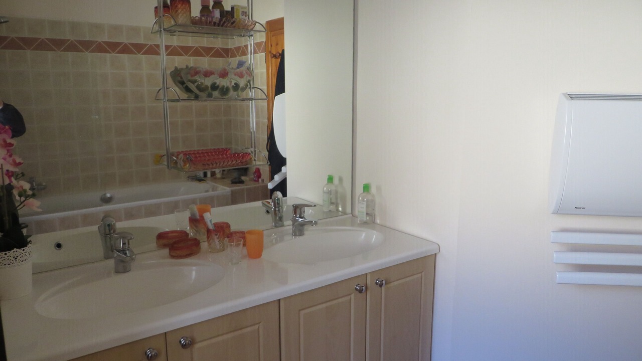Photo of Bathroom in Chaley