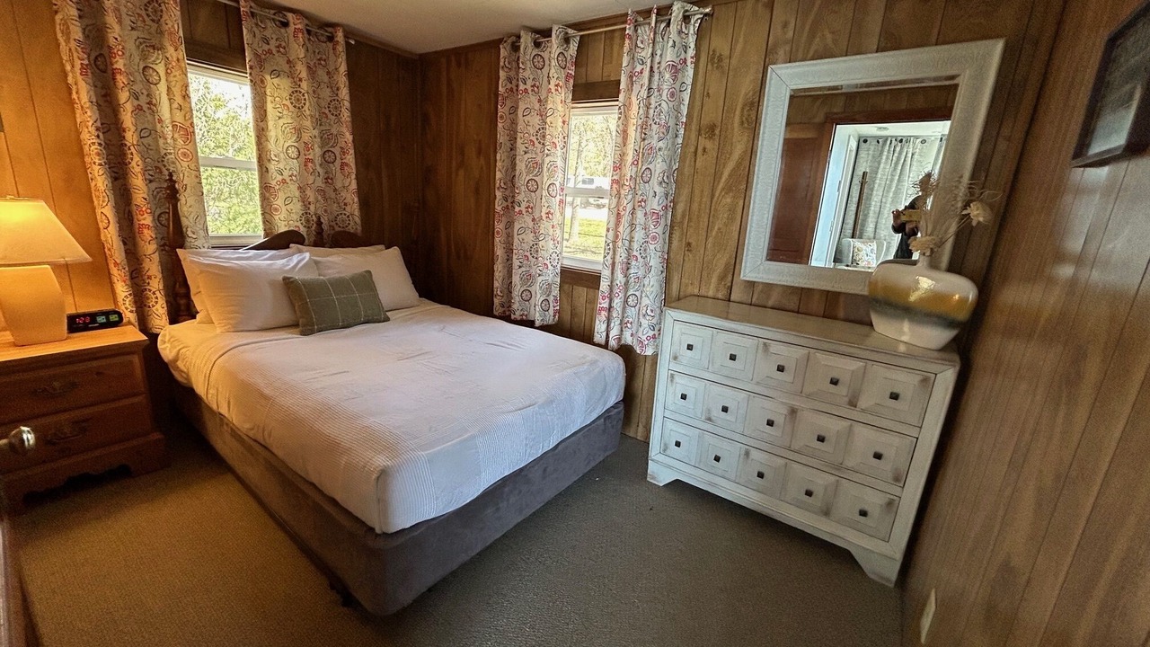 Photo of Bedroom in Sturgeon Bay