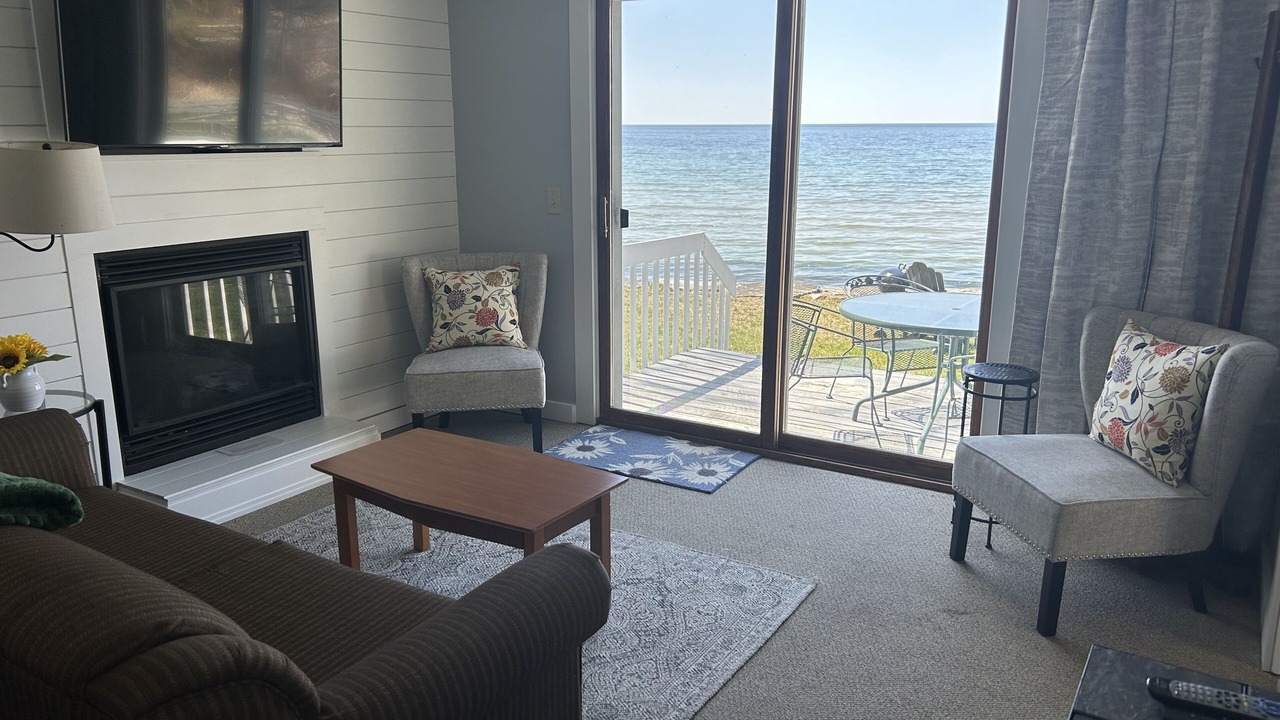 Photo of Livingroom in Sturgeon Bay