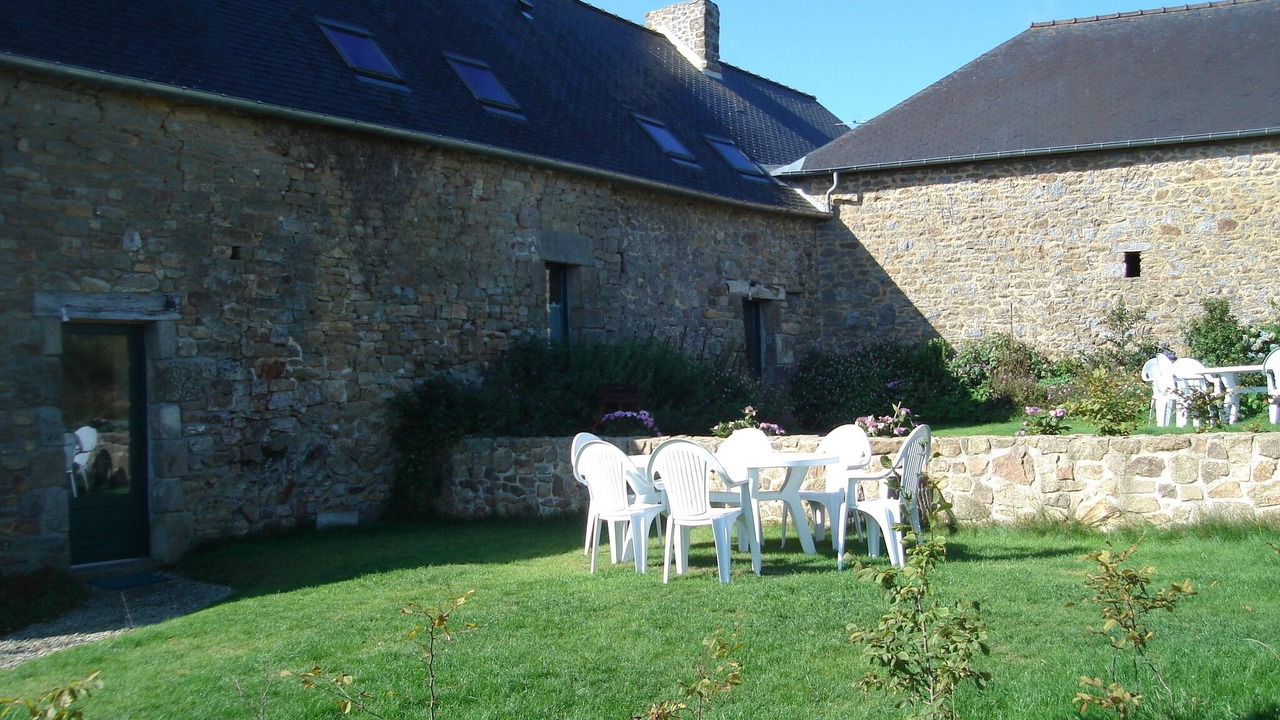 Photo of Outdoor in Saint-Germain-en-Cogles
