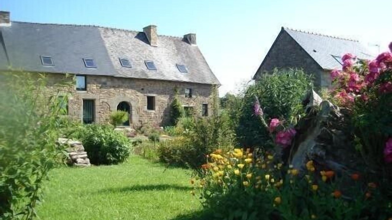 Photo of Outdoor in Saint-Germain-en-Cogles