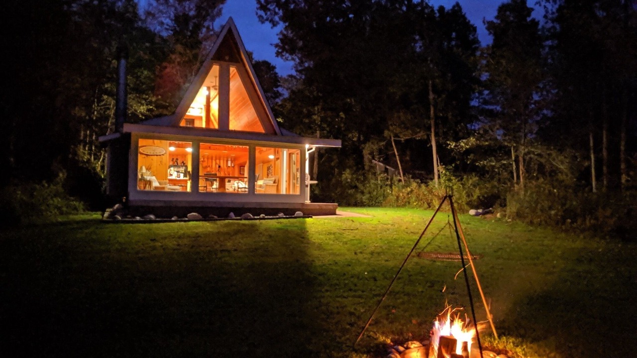 Photo of Outdoor in Irons