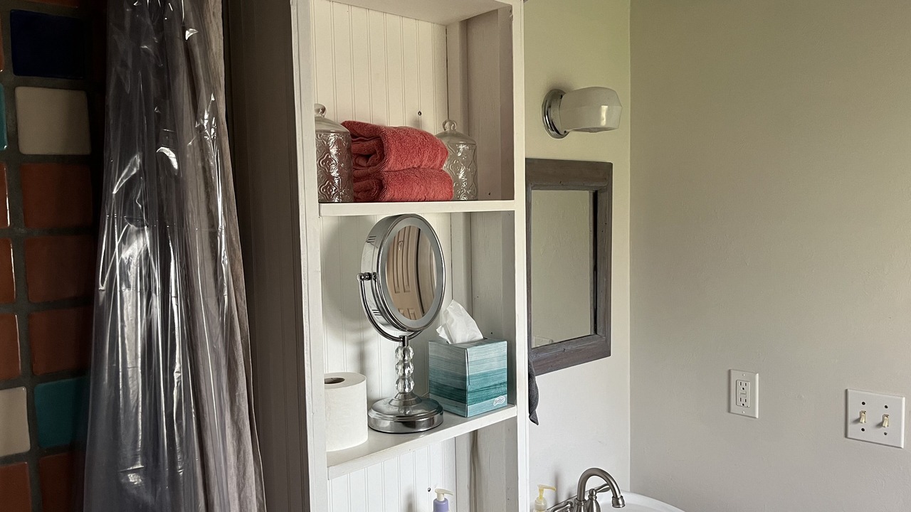 Photo of Bathroom in Naples Park