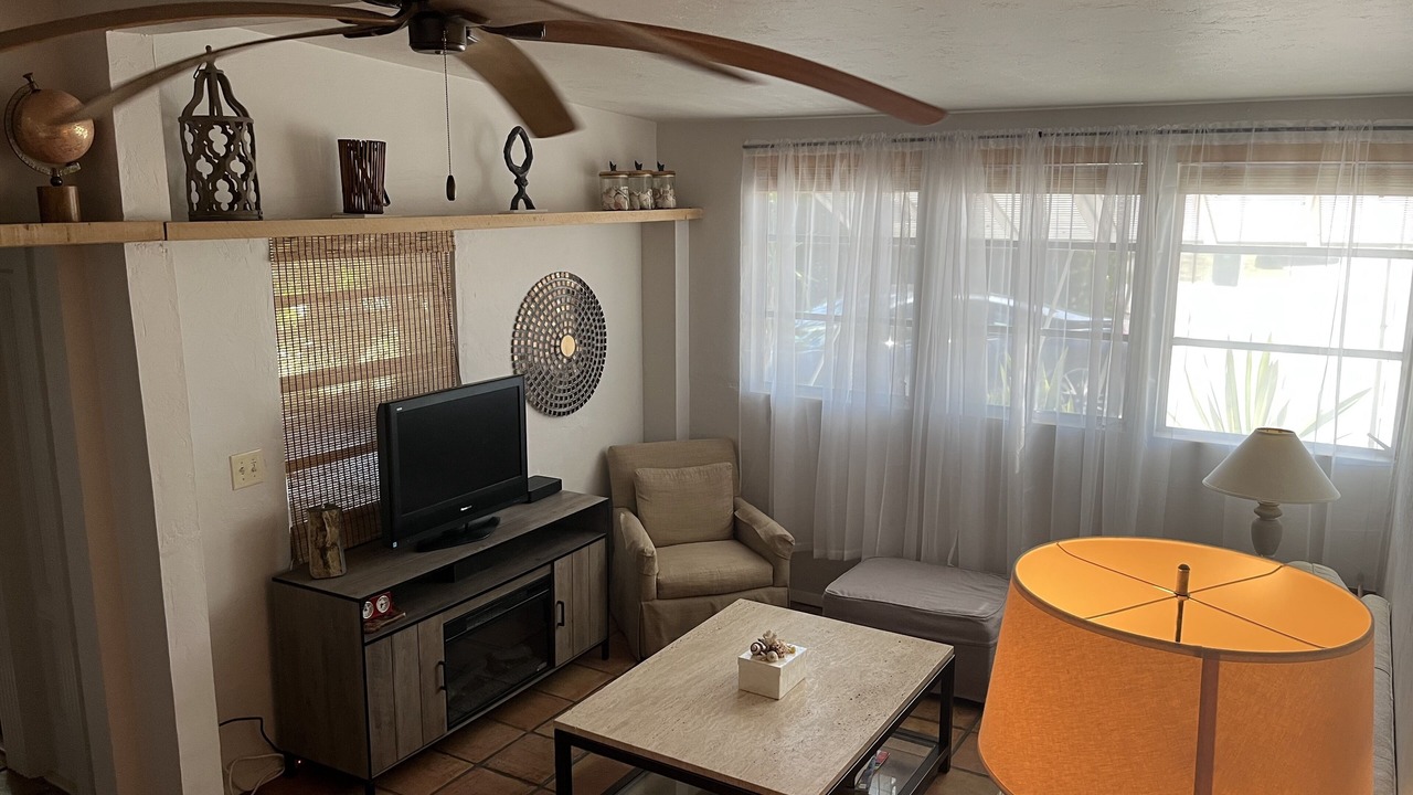 Photo of Livingroom in Naples Park