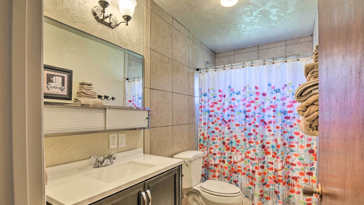Photo of Bathroom in Tropic