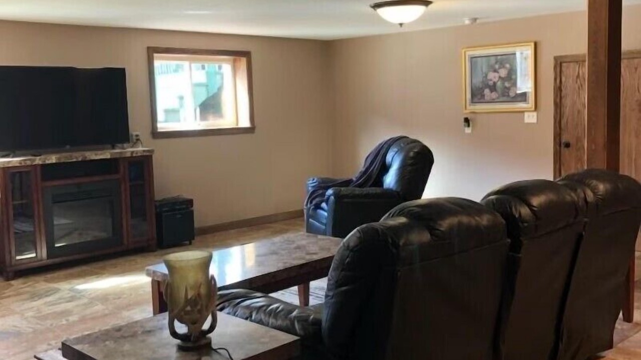 Photo of Livingroom in Weedville