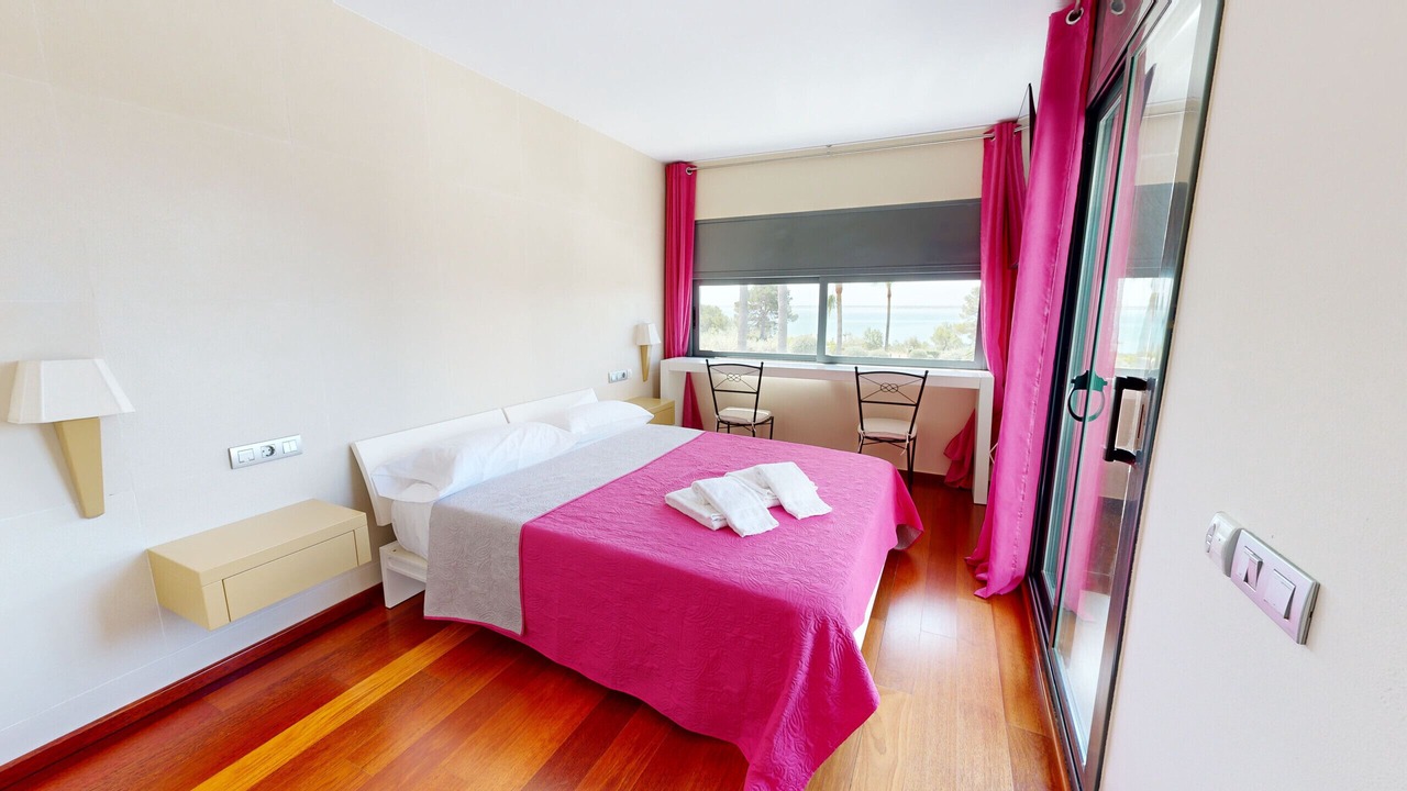 Photo of Bedroom in El Perello