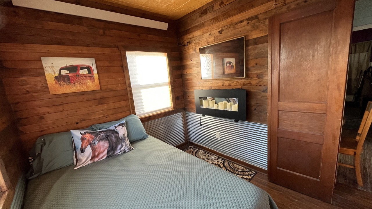 Photo of Bedroom in Brule County