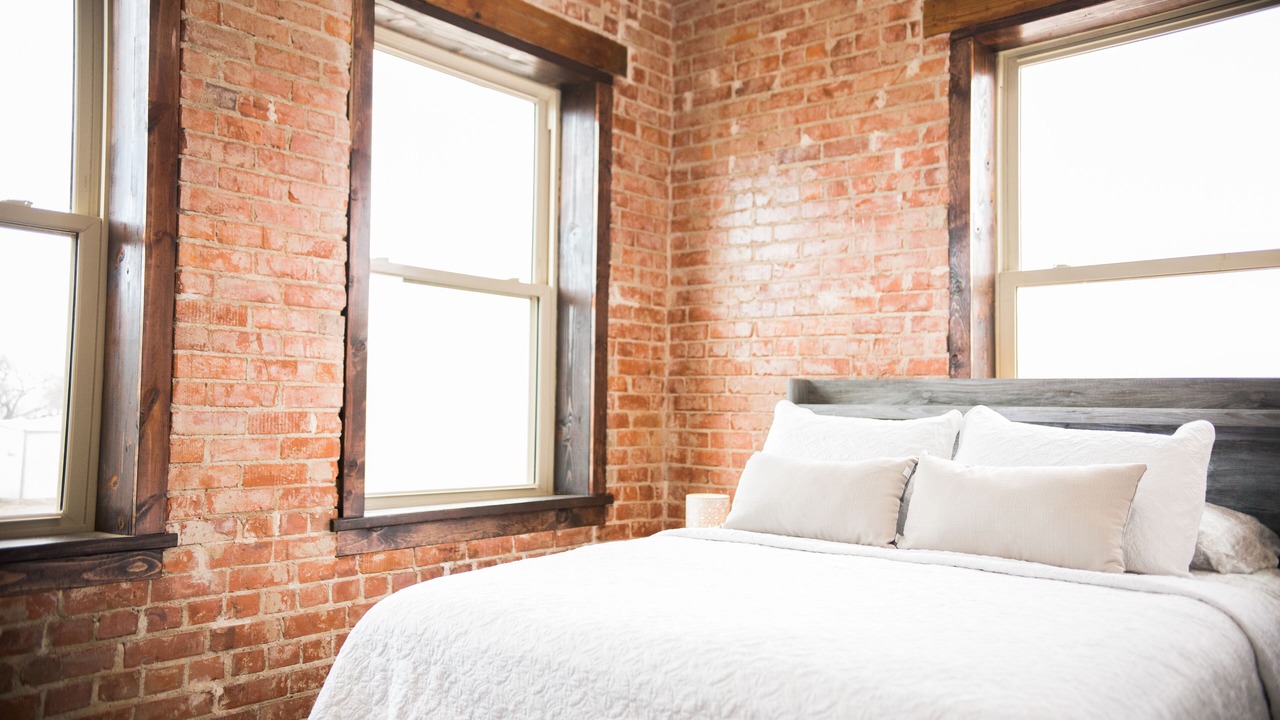 Photo of Bedroom in Claude