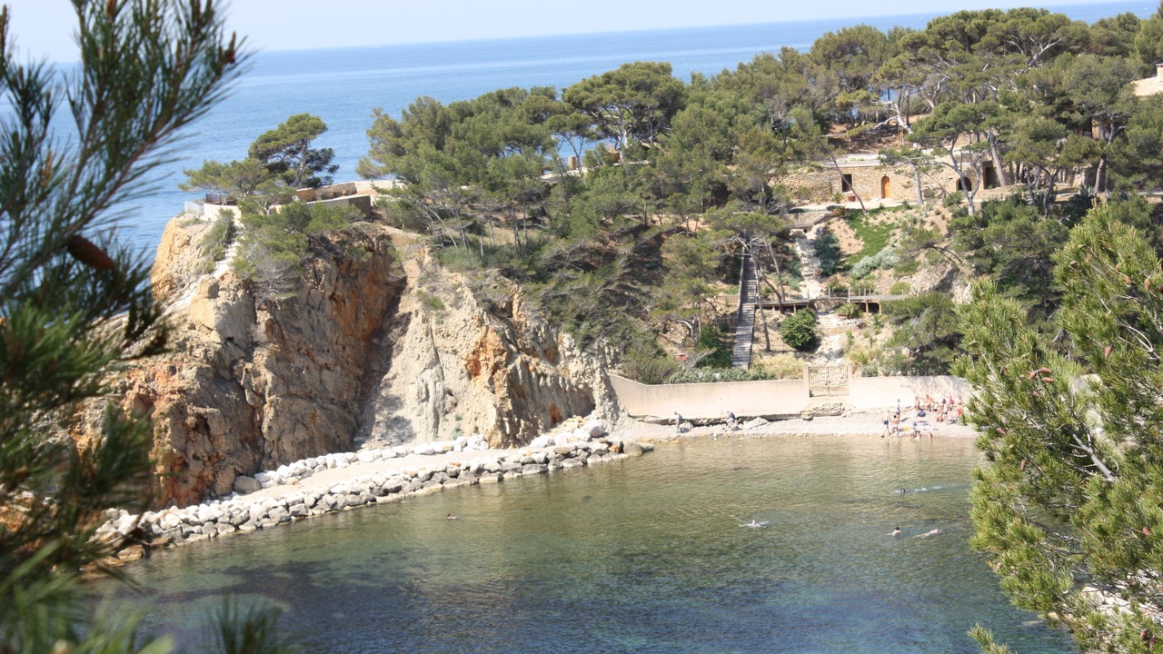 Photo of Outdoor in Ensues-la-Redonne