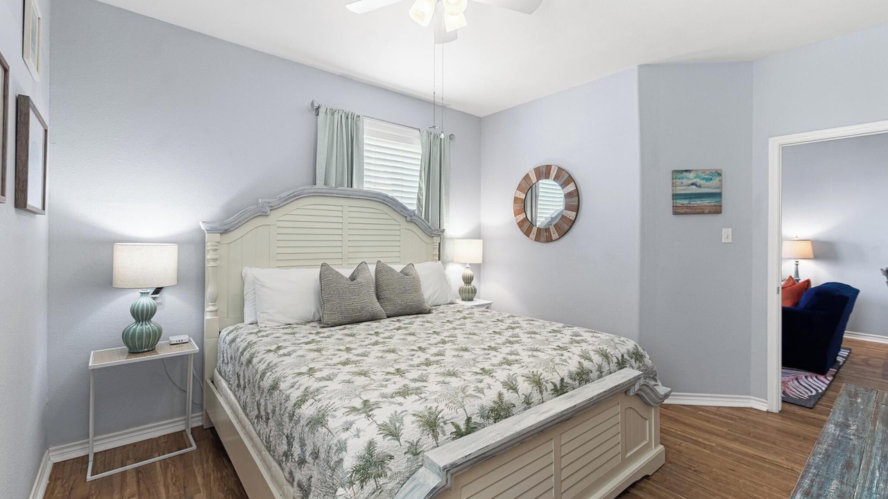 Photo of Bedroom in Corpus Christi