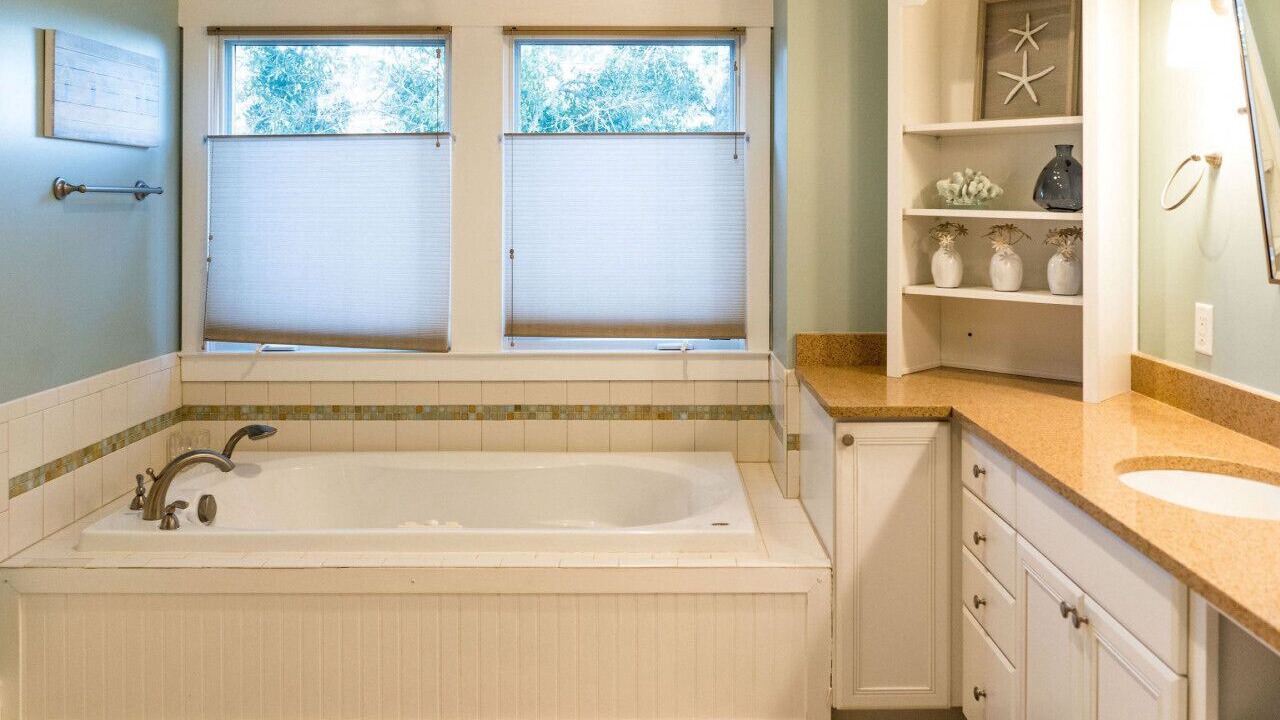 Photo of Bathroom in Sweetgrass