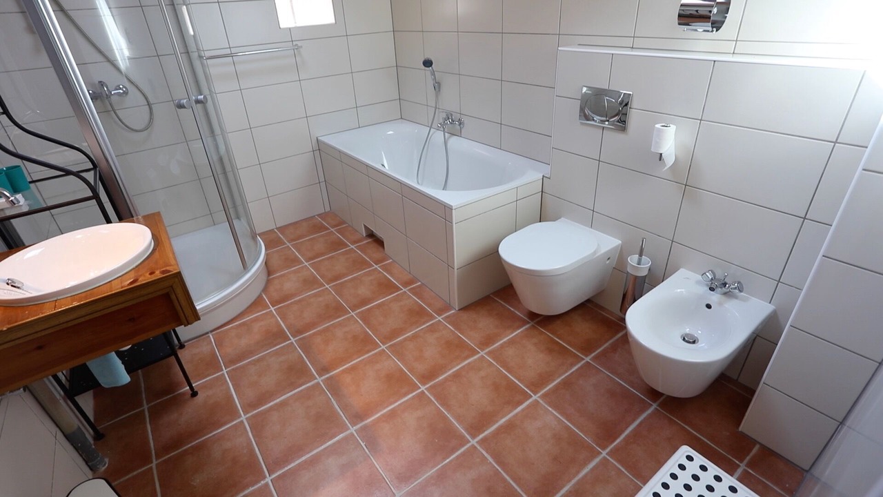 Photo of Bathroom in Saint-Pierre