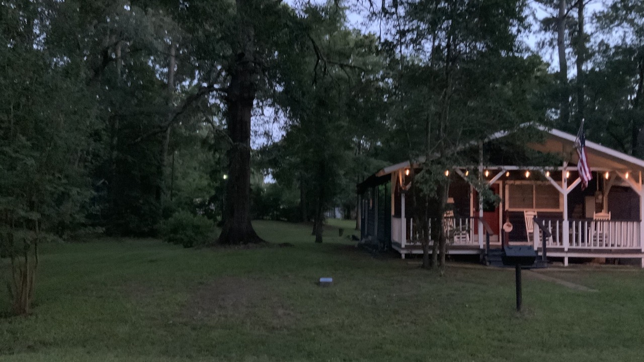 Photo of Outdoor in Broaddus
