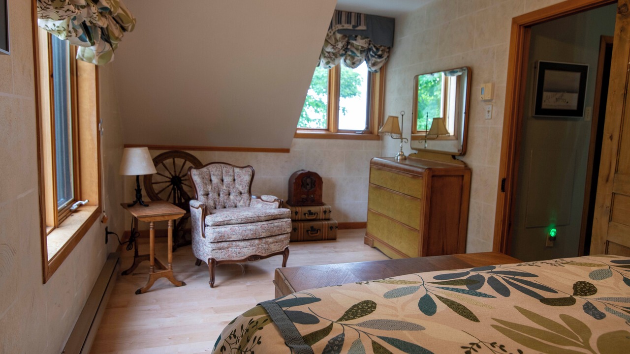 Photo of Bedroom in Pointe-au-Pic