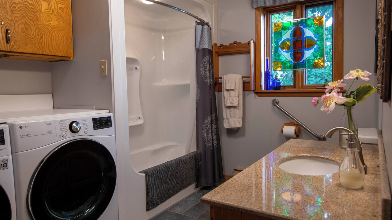 Photo of Bathroom in Pointe-au-Pic
