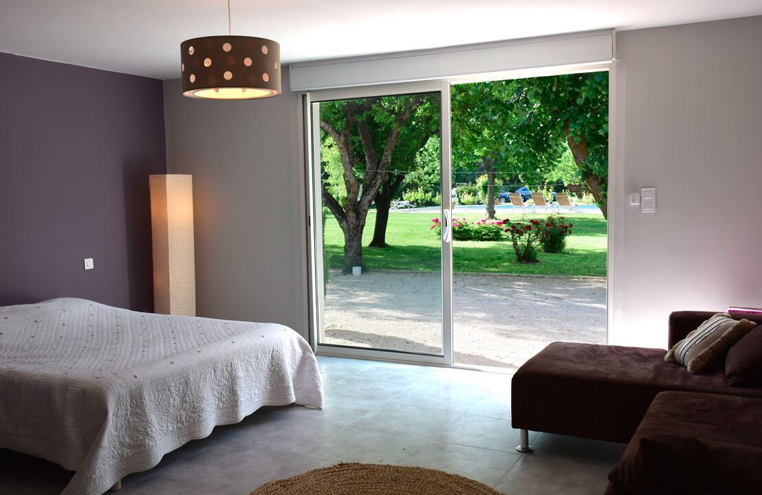 Photo of Bedroom in Loriol-du-Comtat