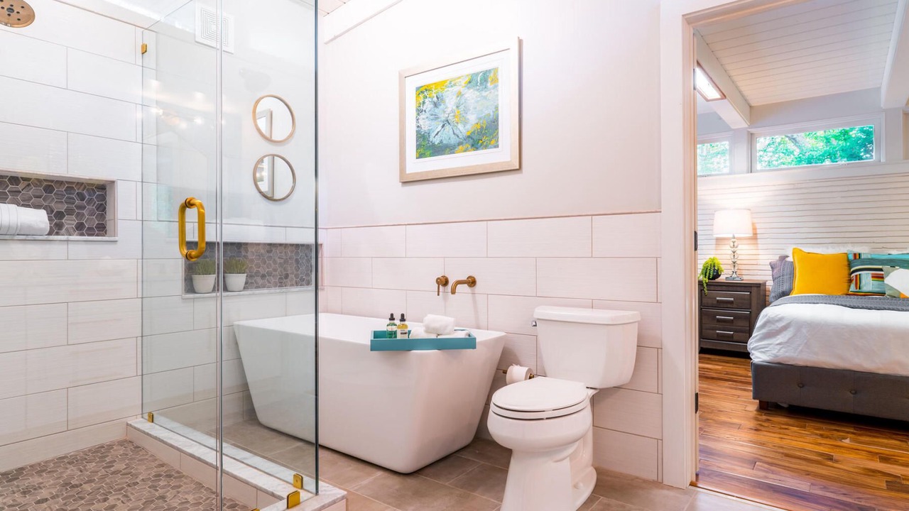 Photo of Bathroom in Blue Ridge Manor
