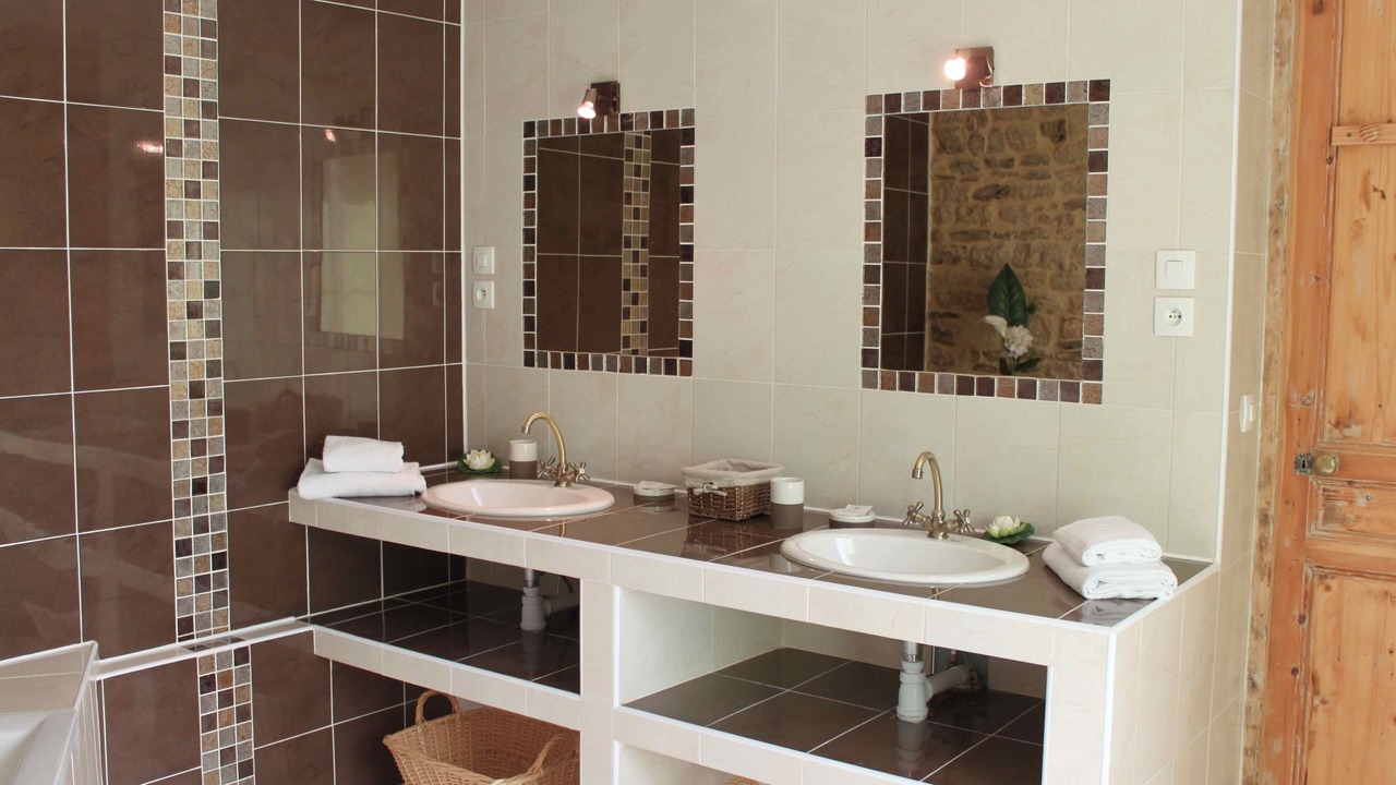 Photo of Bathroom in Amaye-sur-Orne
