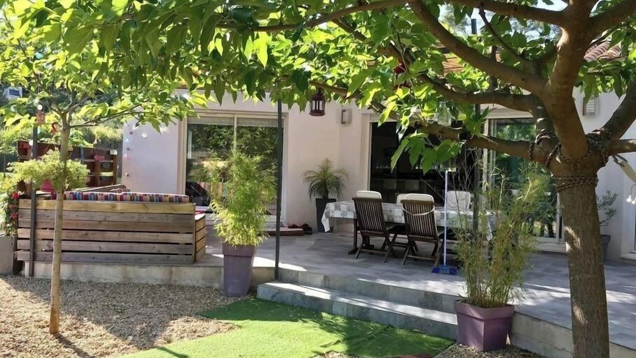 Photo of Outdoor in Meounes-les-Montrieux
