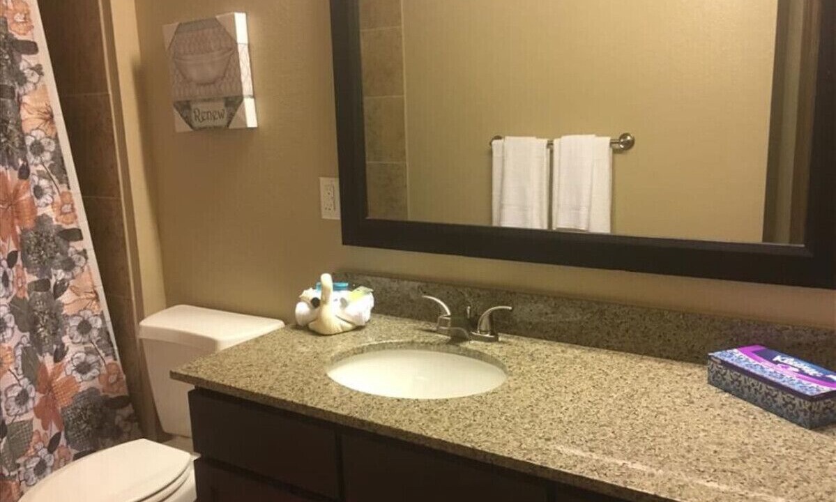 Photo of Bathroom in Grogan's Mill