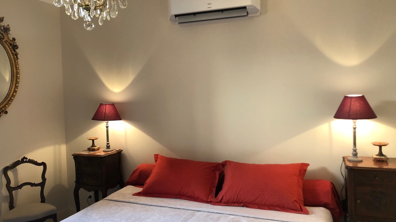 Photo of Bedroom in Aigues-Mortes