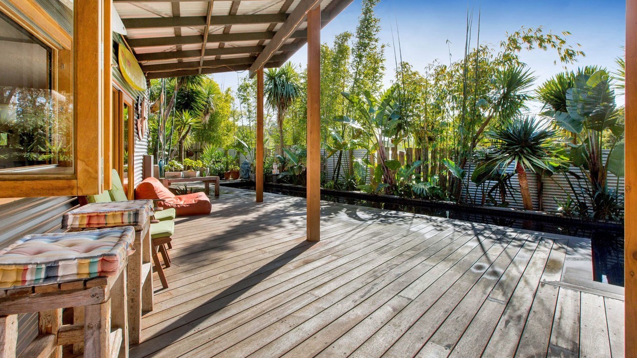 Photo of Patio Balcony in Point Leo