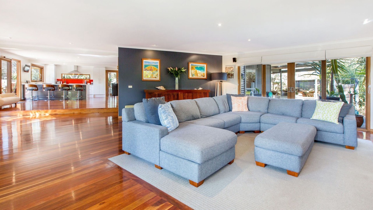 Photo of Livingroom in Point Leo