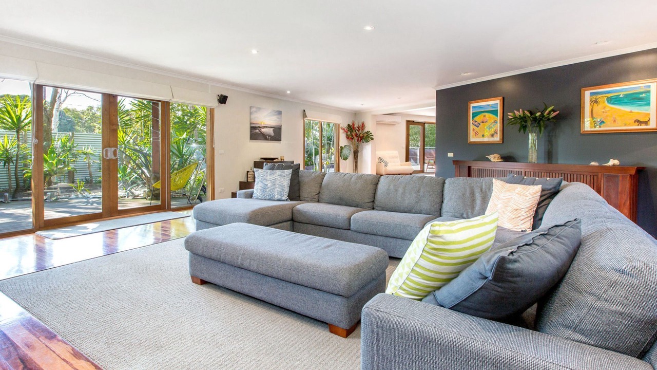 Photo of Livingroom in Point Leo