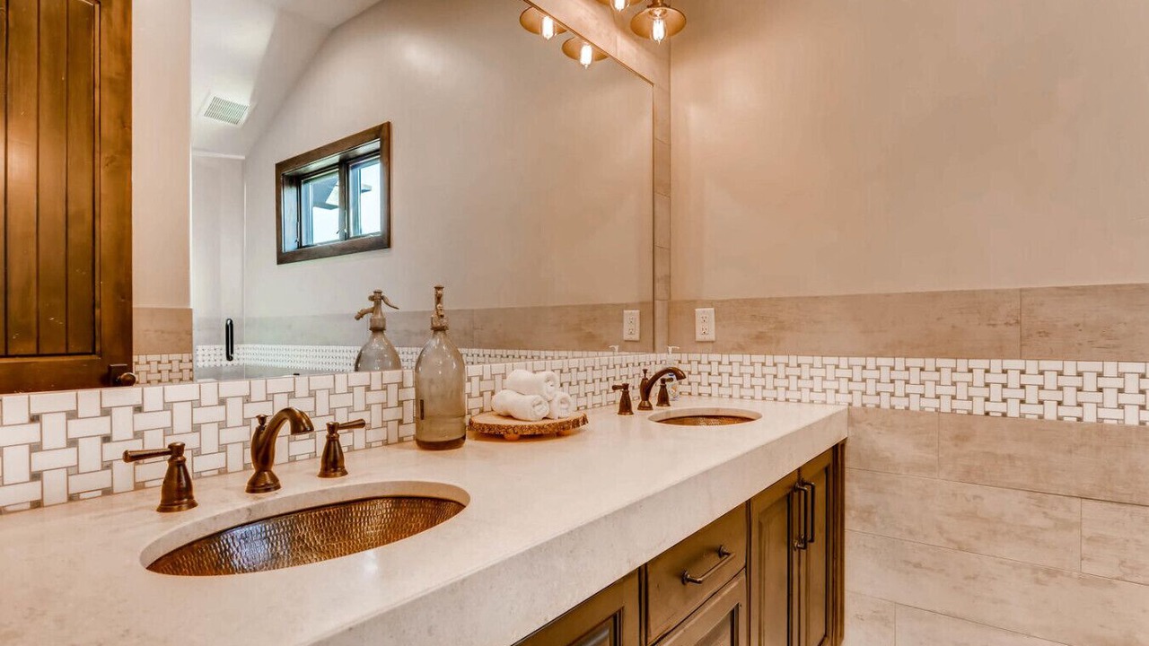 Photo of Bathroom in Copper Mountain