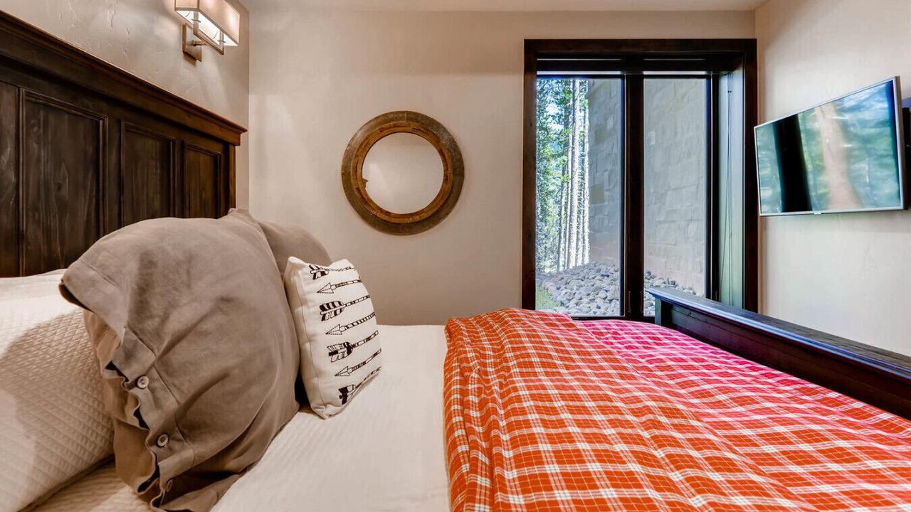 Photo of Bedroom in Copper Mountain