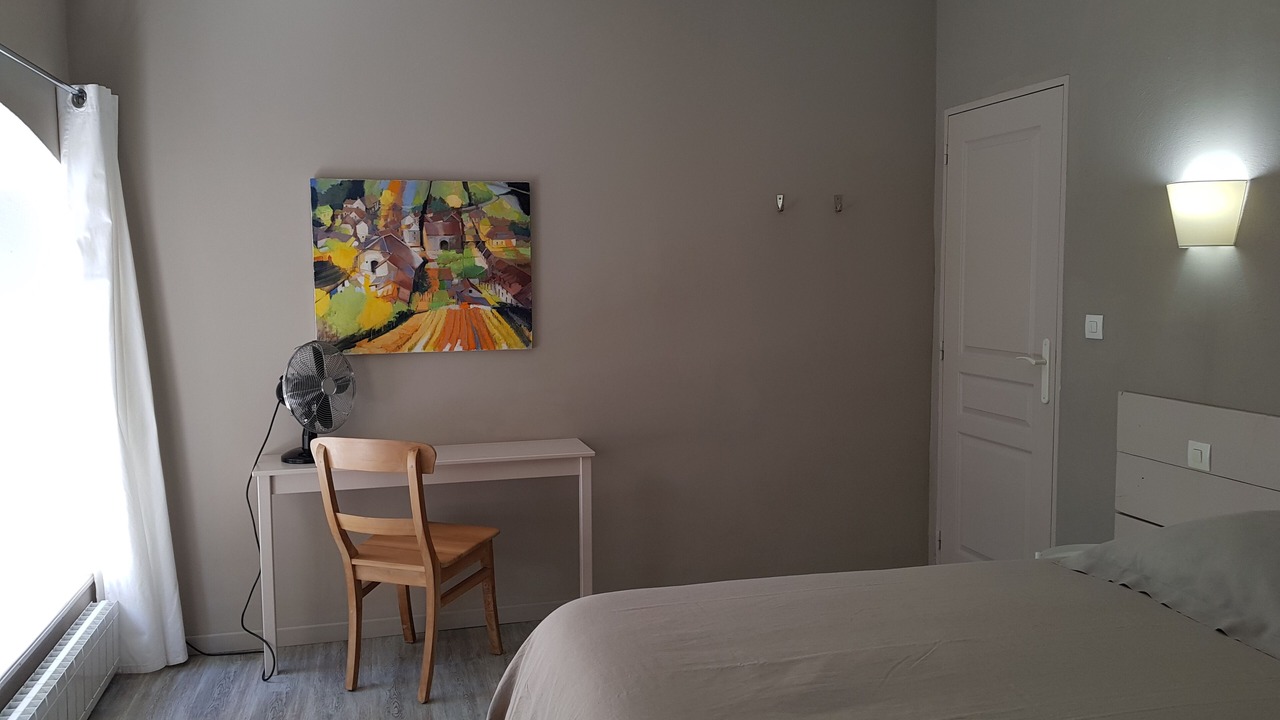 Photo of Bedroom in Clermont de Beauregard