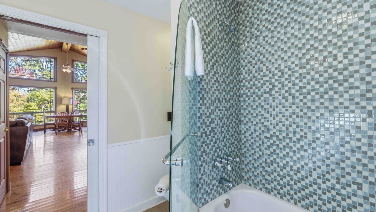 Photo of Bathroom in Sautee Nacoochee
