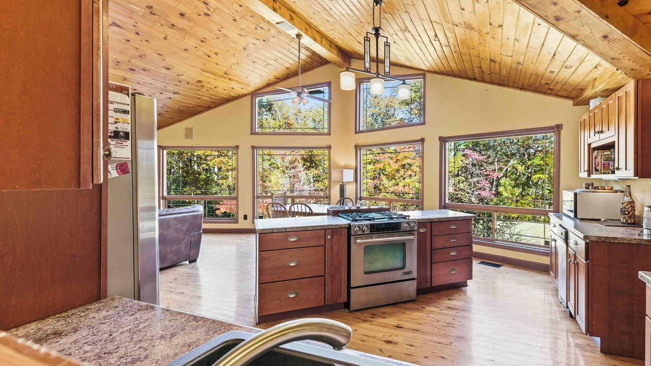 Photo of Kitchen in Sautee Nacoochee