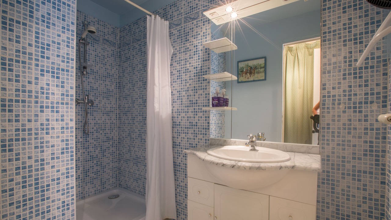 Photo of Bedroom in Ayen
