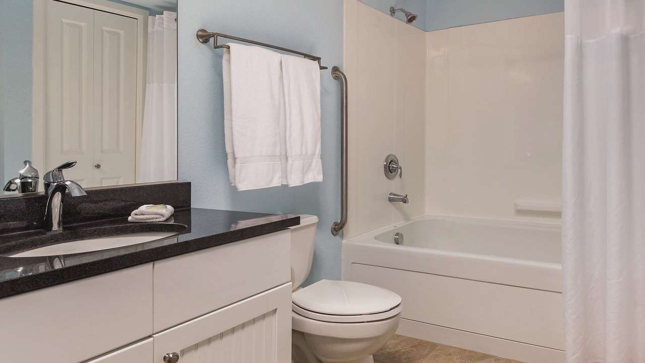 Photo of Bathroom in Depoe Bay