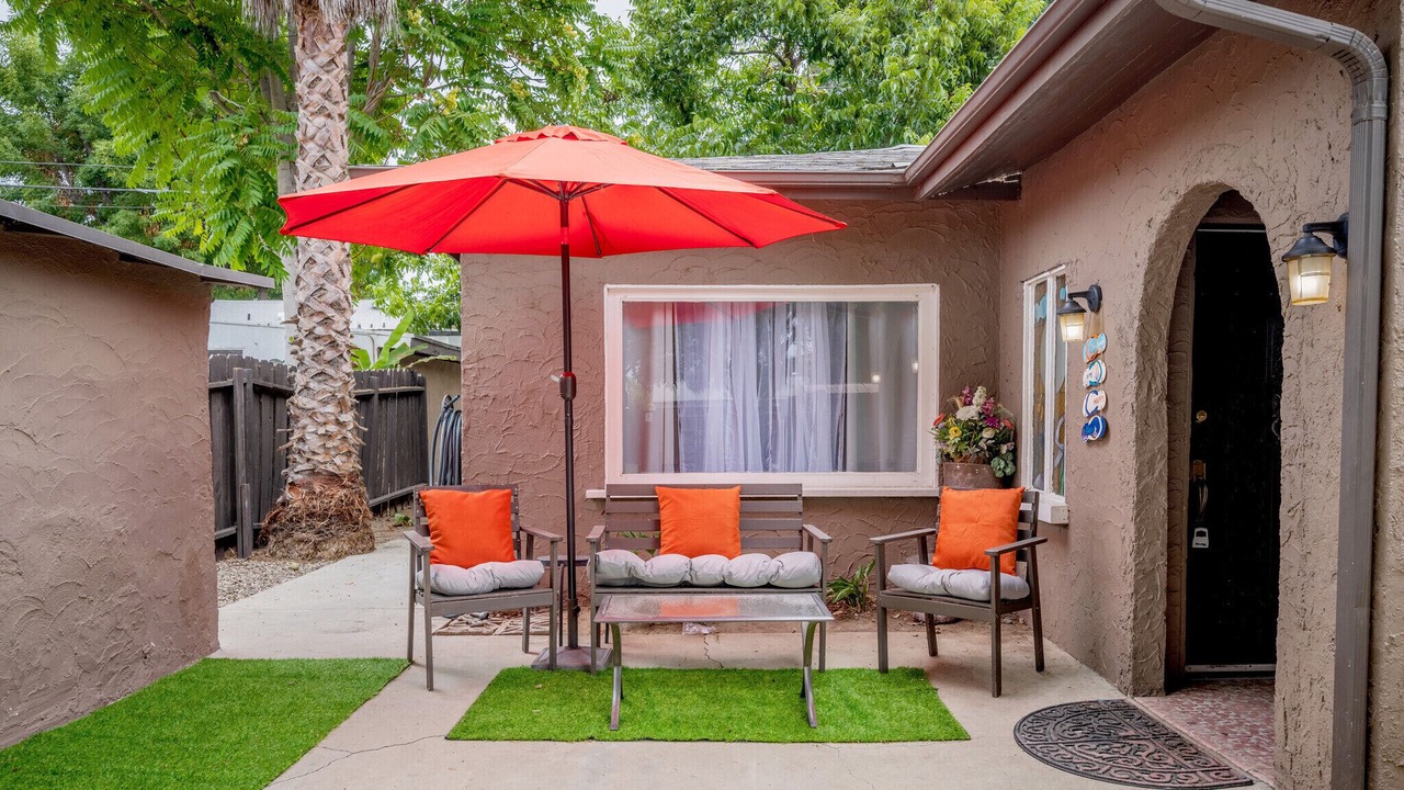 Photo of Patio Balcony in Sherman Oaks