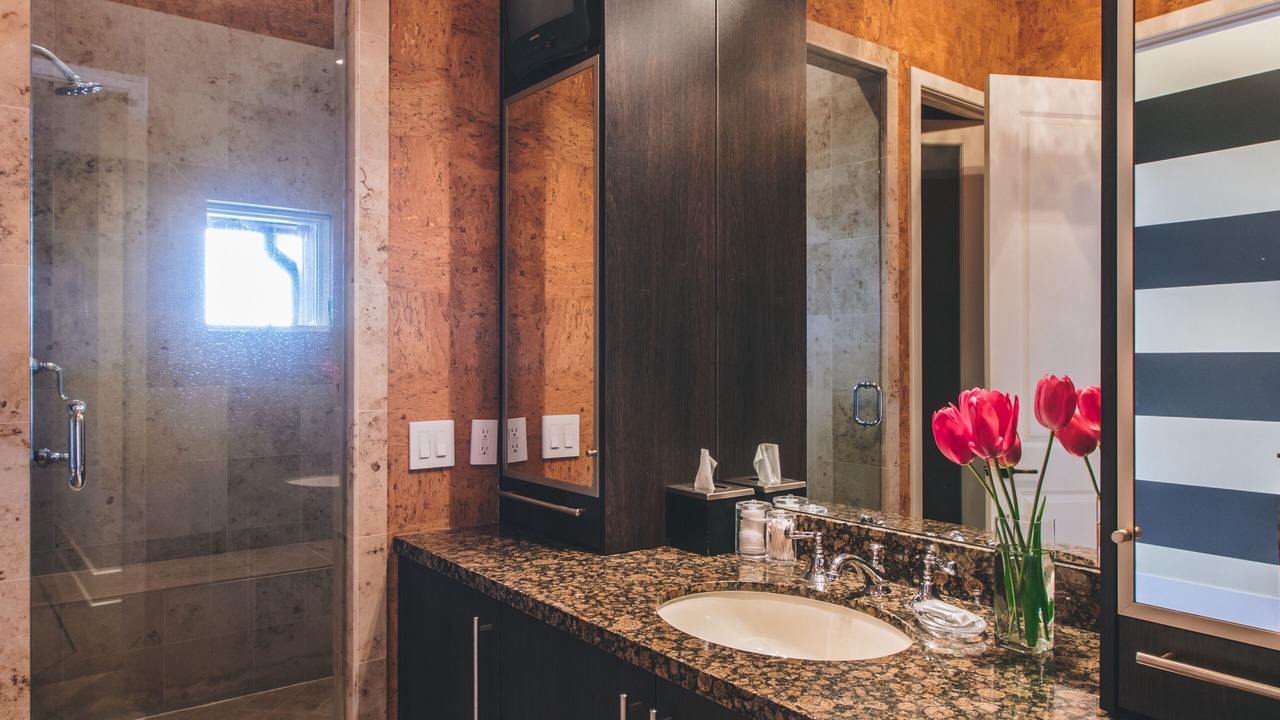 Photo of Bathroom in Caspar