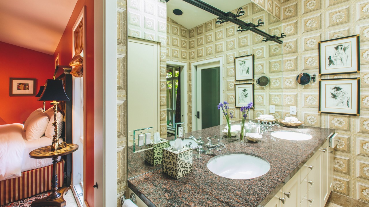 Photo of Bathroom in Caspar