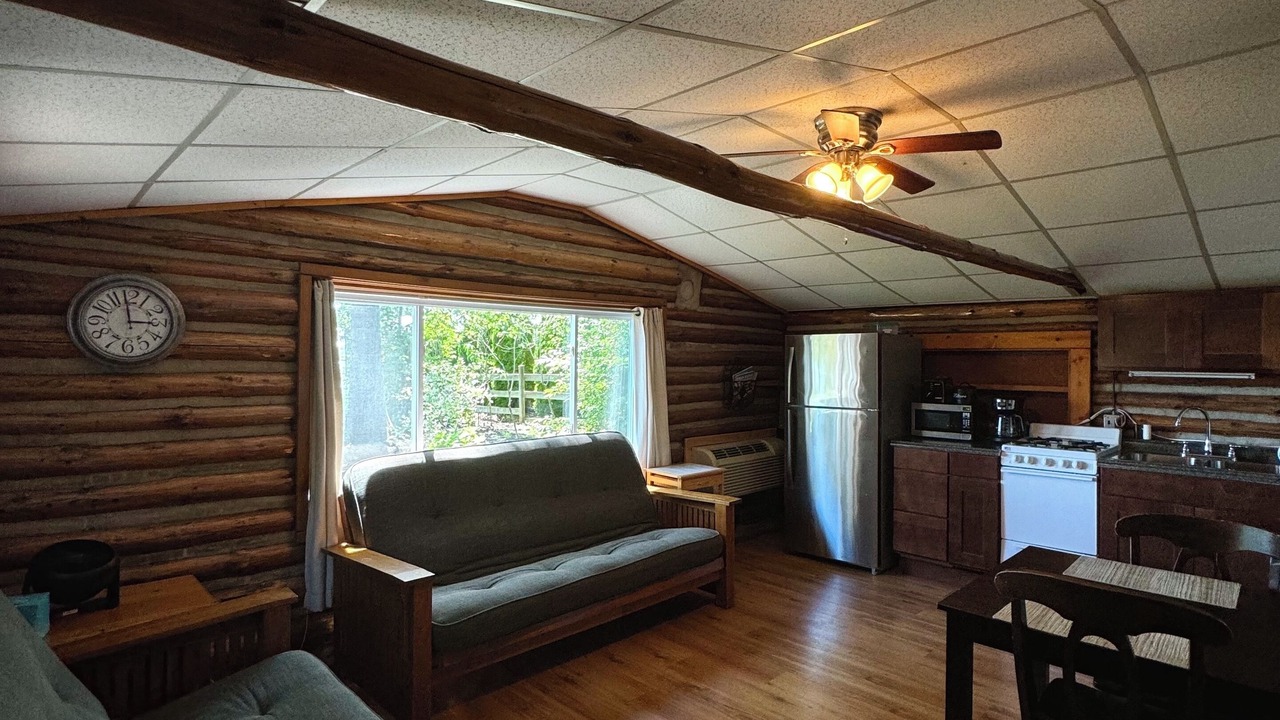 Photo of Livingroom in Mayfield