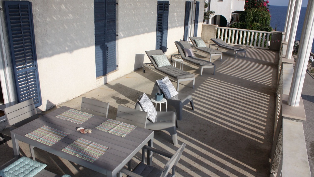 Photo of Outdoor in Molunat