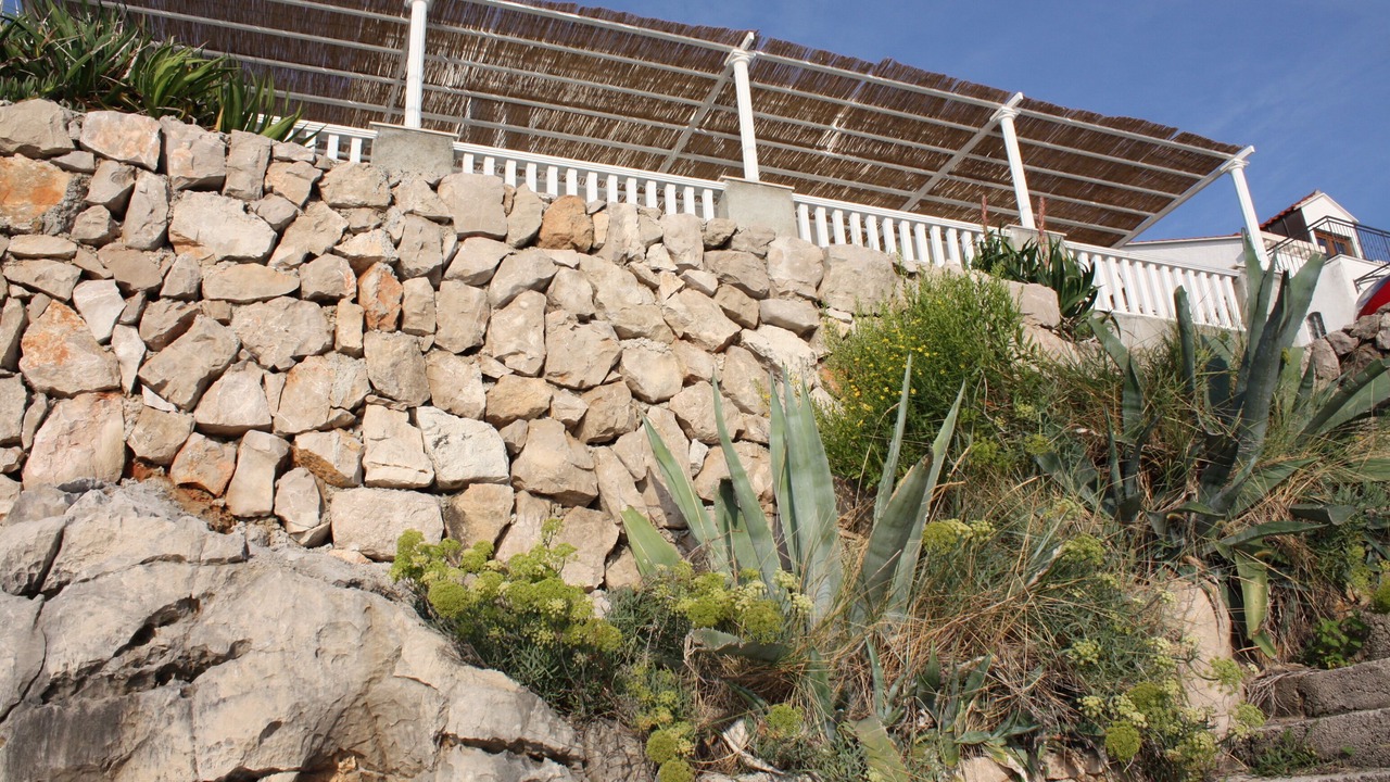Photo of Outdoor in Molunat