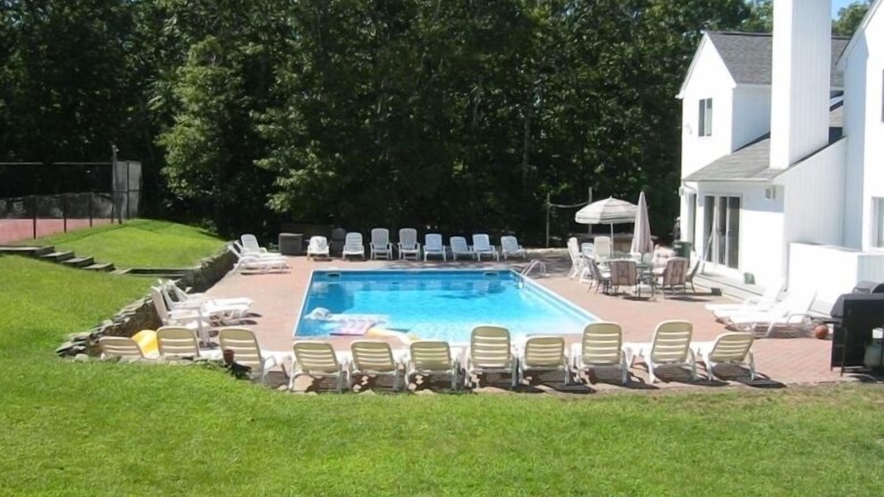 Photo of Outdoor in Wainscott Woods