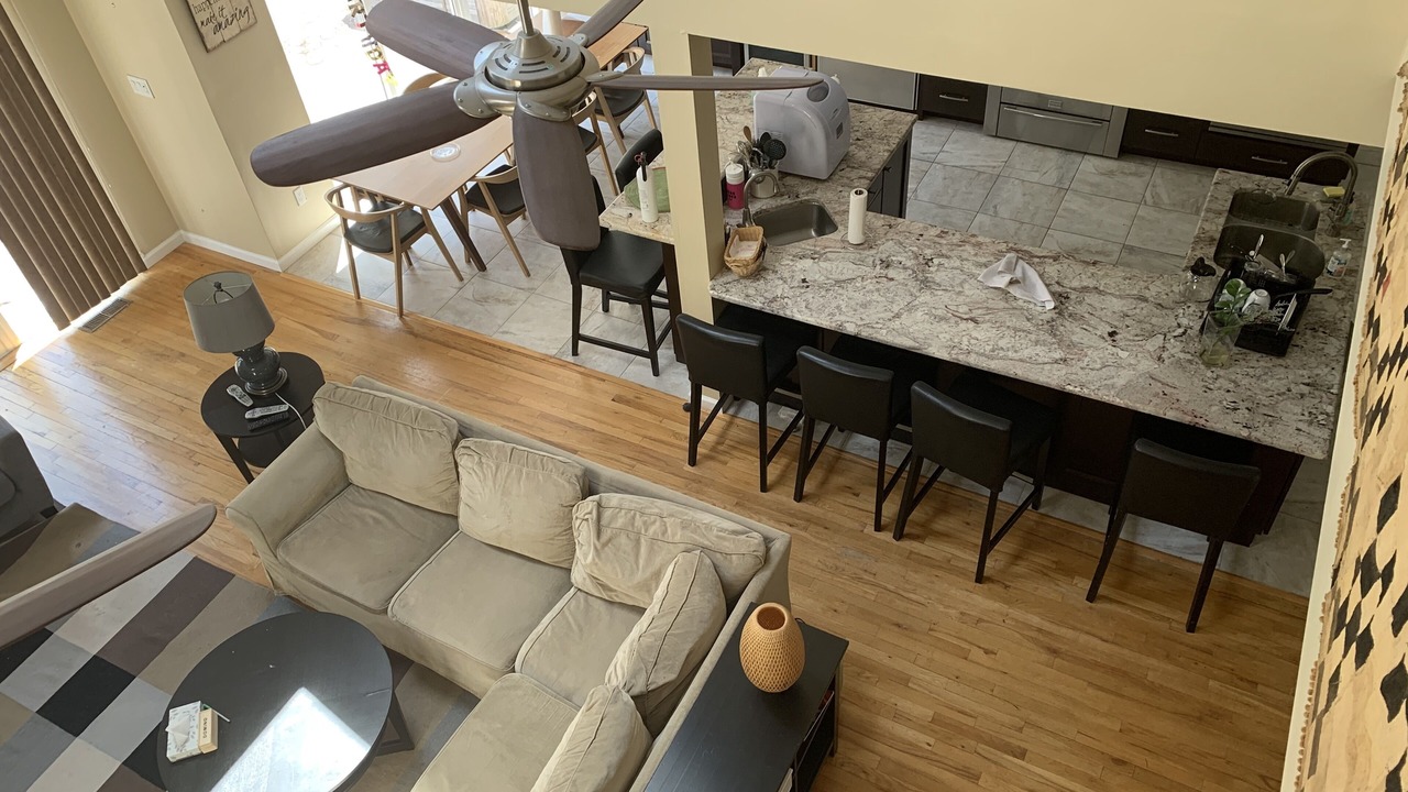 Photo of Livingroom in Wainscott Woods