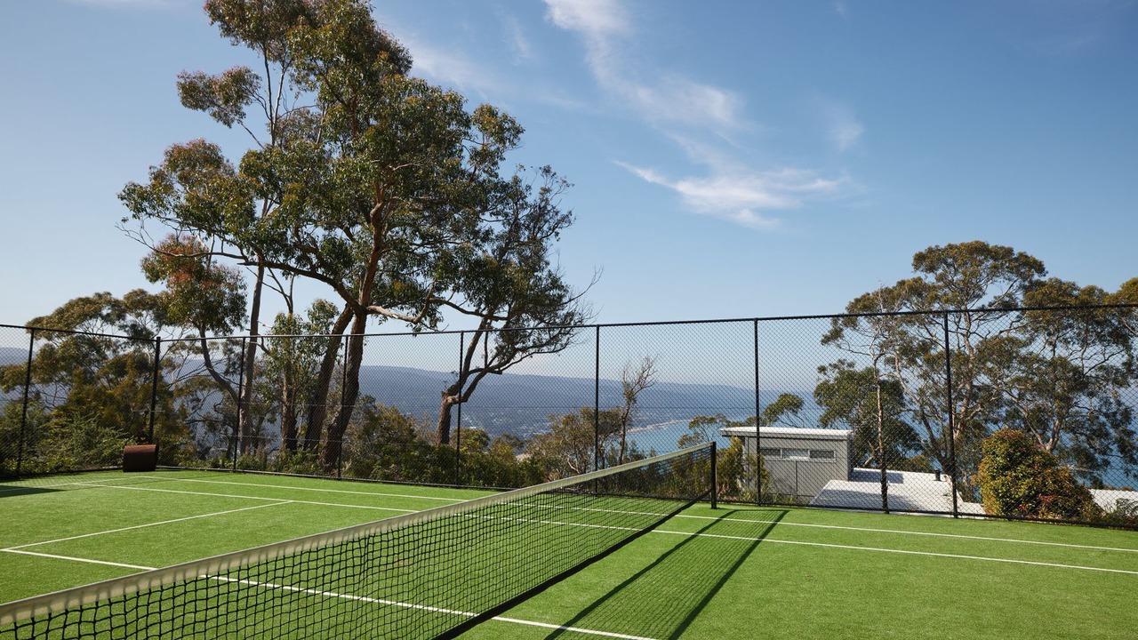 Photo of Others in Lorne