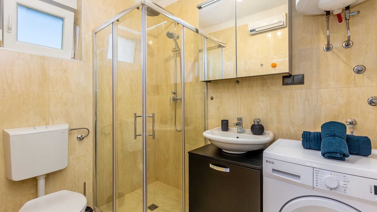 Photo of Bathroom in Brzac